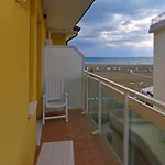 Olga Aparthotel 2*