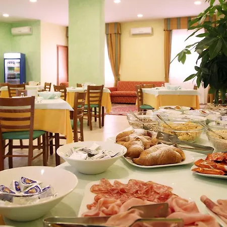 Hotel apartamentowy Olga Caorle