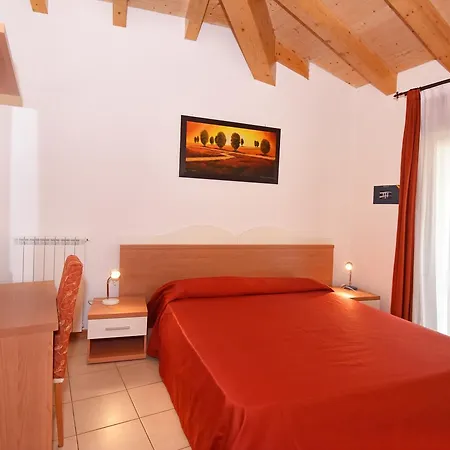 Olga Aparthotel