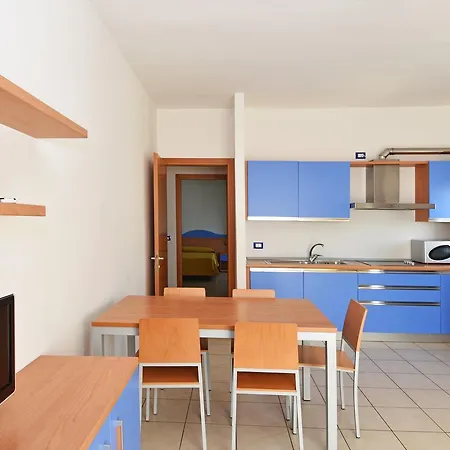 Olga מלון דירות