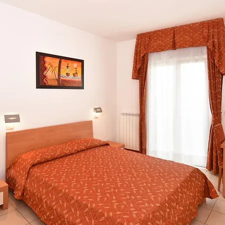 Olga Hotel apartamentowy Caorle